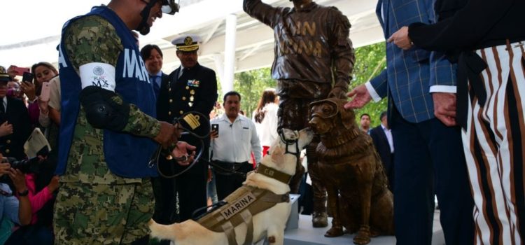 #Frida ya tiene su propio monumento.