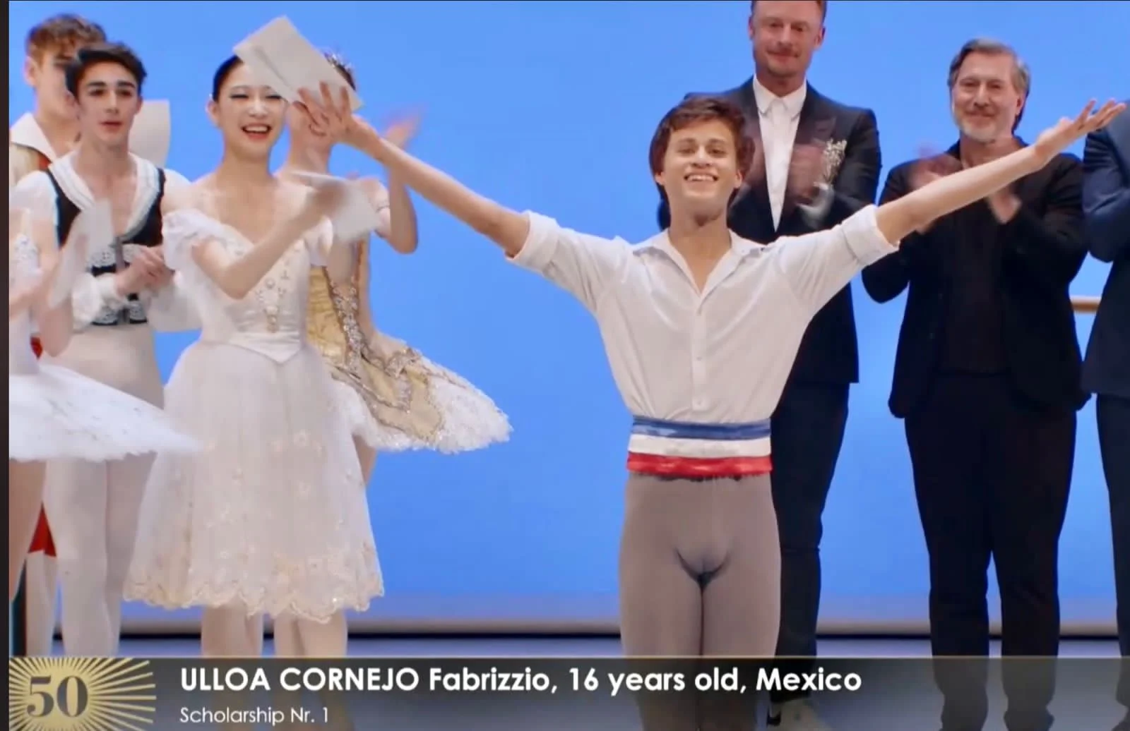 Fabrizzio Ulloa, el primer bailarín mexicano que gana el Prix de Lausanne.