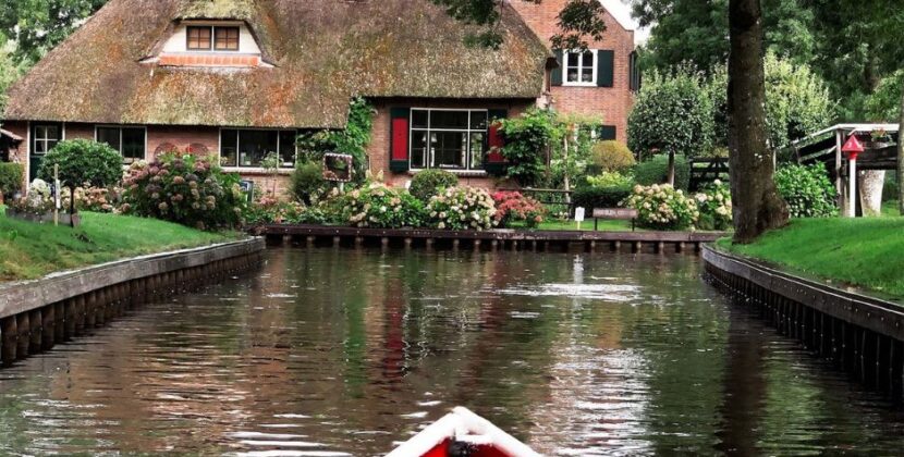 Giethoorn: ¡Un Pueblo Holandés Sin Carreteras!