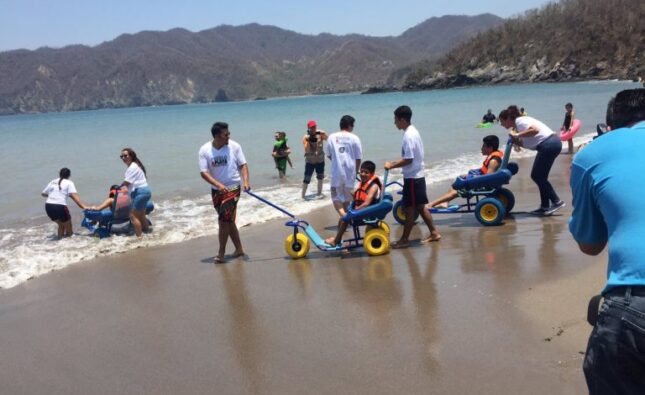 Cuastecomates, la playa más inclusiva del mundo… ¡Y está en México!