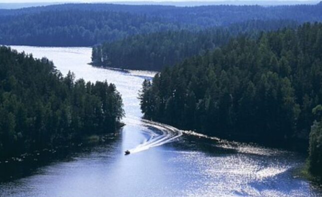 Donde el agua respira limpio; el ejemplo sostenible de Finlandia